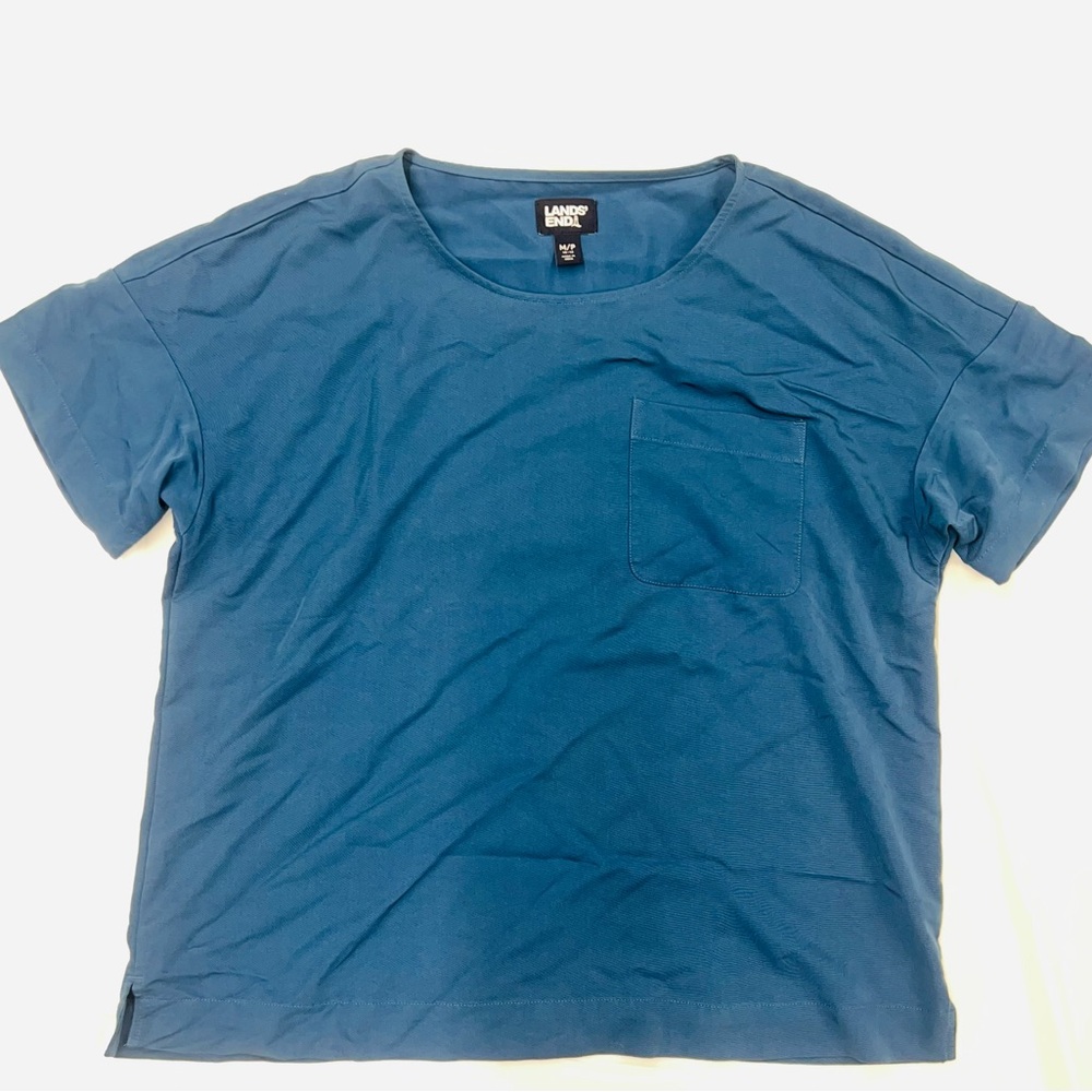 Lands End Top Womens Size Medium Petite Blue Short Sleeve Chest Pocket Shirt